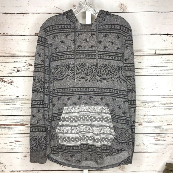 on the byas Other - On the Byas long sleeve hooded top size M